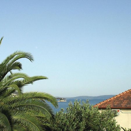 Awesome Home In Seget Vranjica With Wifi Exterior foto