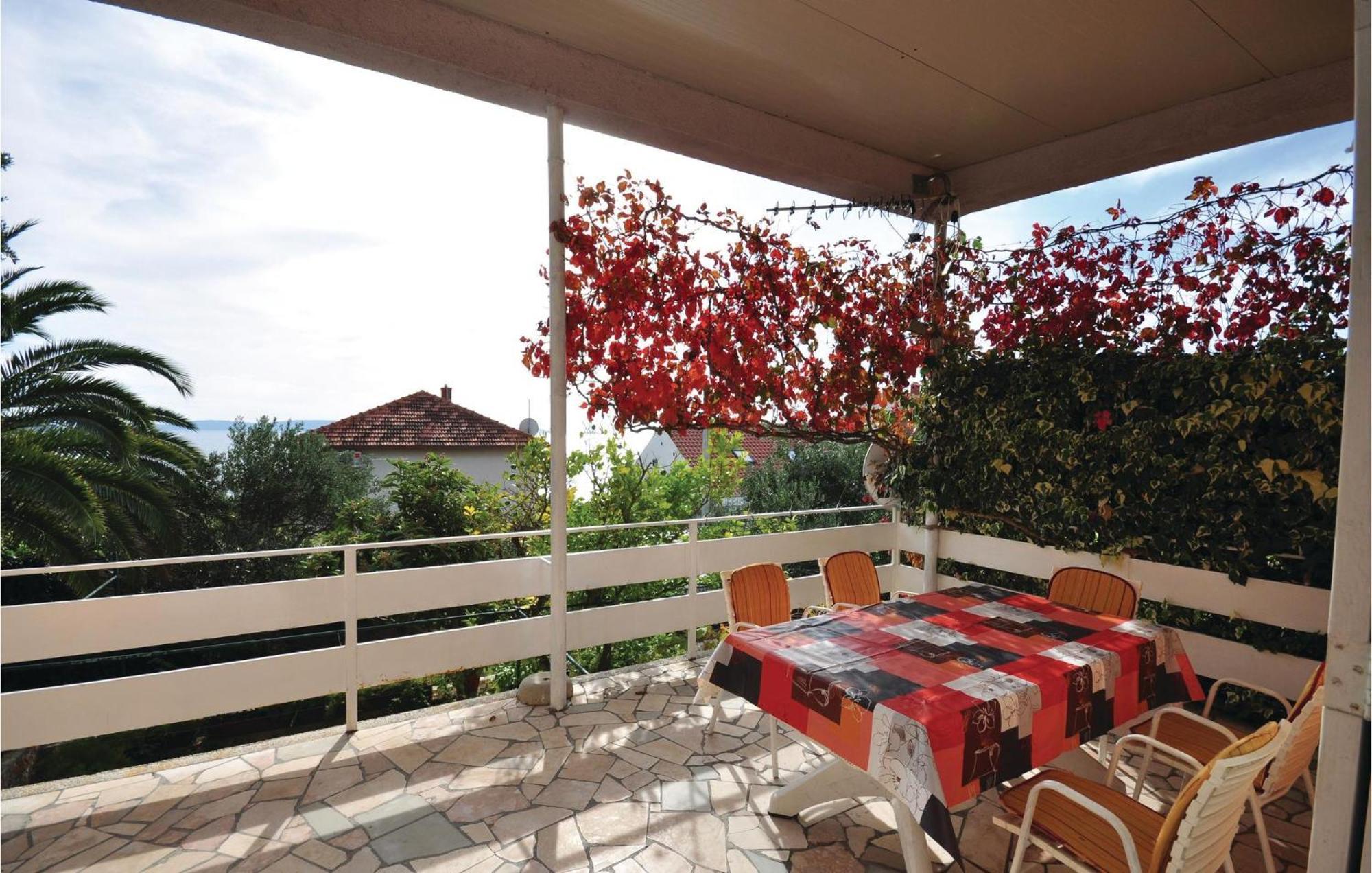 Awesome Home In Seget Vranjica With Wifi Exterior foto